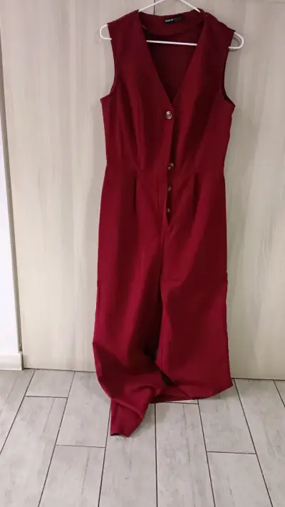 Conjunto de pantalón y chaqueta gris para mujer - miniatura 2