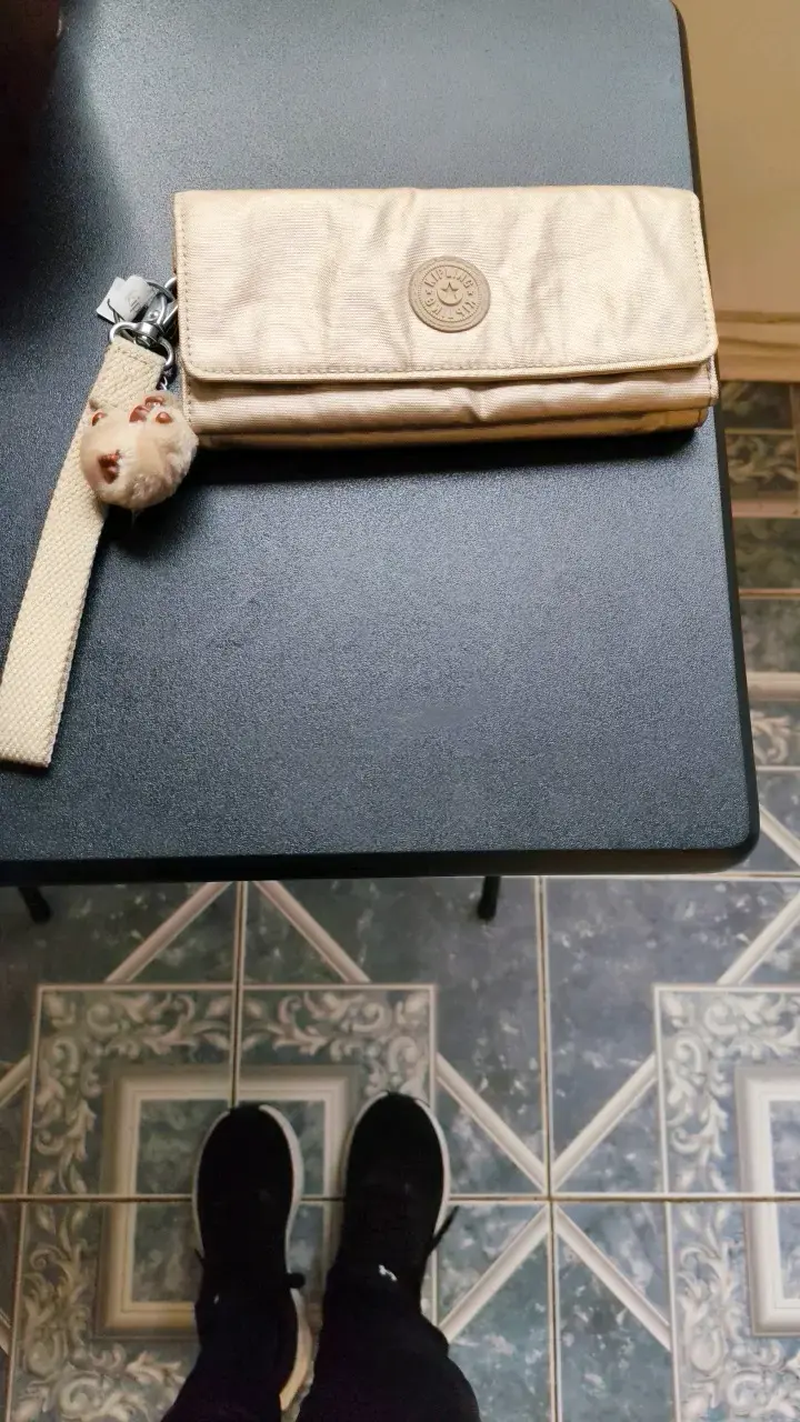 Billetera beige con llavero Kipling - 2