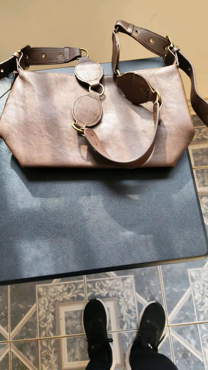 Billetera beige con llavero Kipling - 5