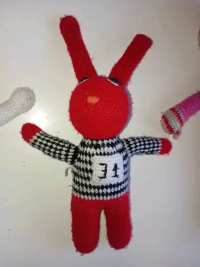 Tres Peluches artesanal tejidos a crochet de 31 M - miniatura 2