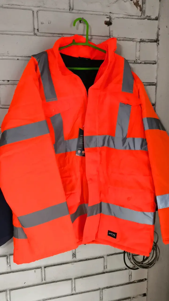 Chaqueta reflectante de alta visibilidad XTR - 2
