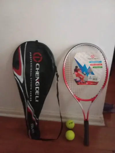 Raqueta de tenis con funda y pelotas Chengdeli - miniatura 1