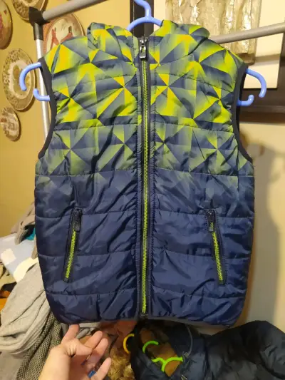 Chaleco acolchado reversible para niños - miniatura 1