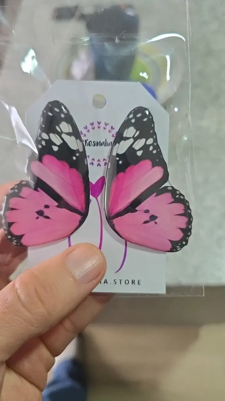 Aros de mariposa rosa Resinalia - 2