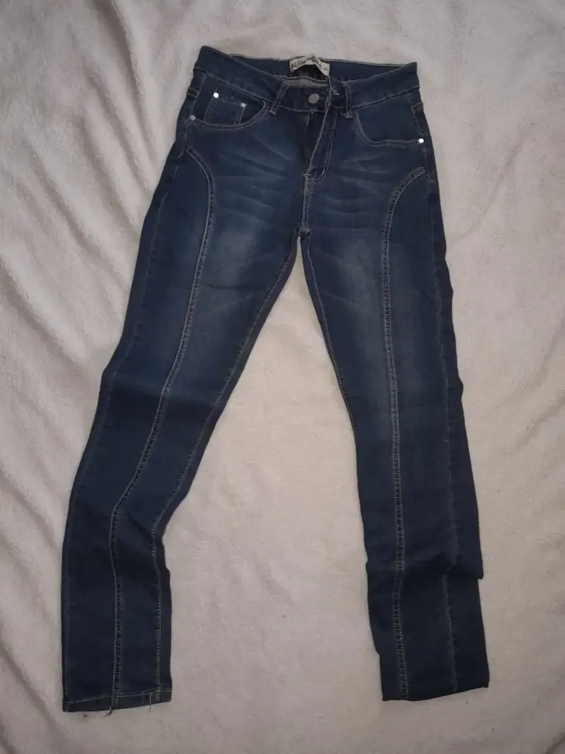 Jeans ajustados de mezclilla azul para mujer - 1