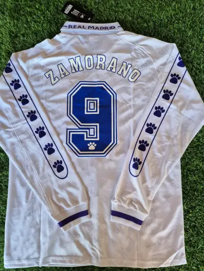 Camiseta Real Madrid Retro 1994 " Zamorano 9" - miniatura 4