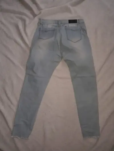 Jeans de Mujer con Bordado Floral Lenina - miniatura 3