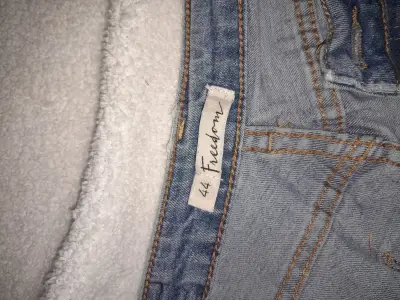 Jeans azul desgastado para mujer talla 44 - miniatura 2