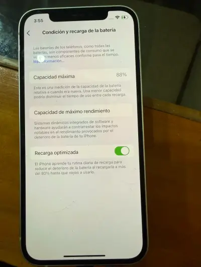iPhone 12 de 64GB en buen estado - miniatura 4