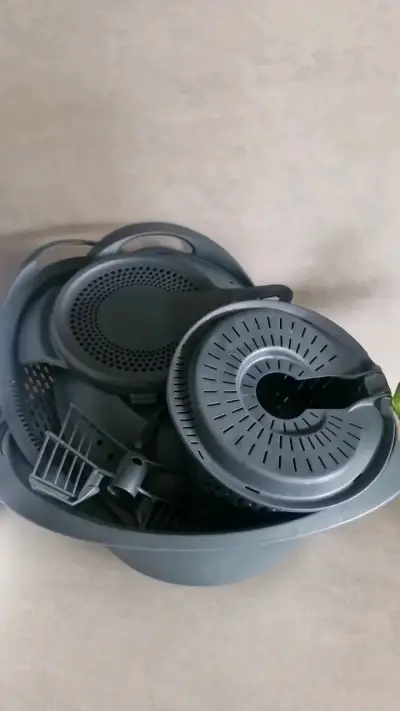 Robot de cocina Thermomix TM6 con accesorios - miniatura 3