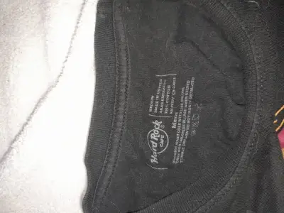 Polera Hard Rock Cafe Barcelona Negra - miniatura 3