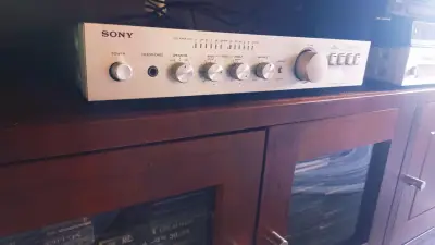 Amplificador estéreo Sony TA-F30 vintage - miniatura 2