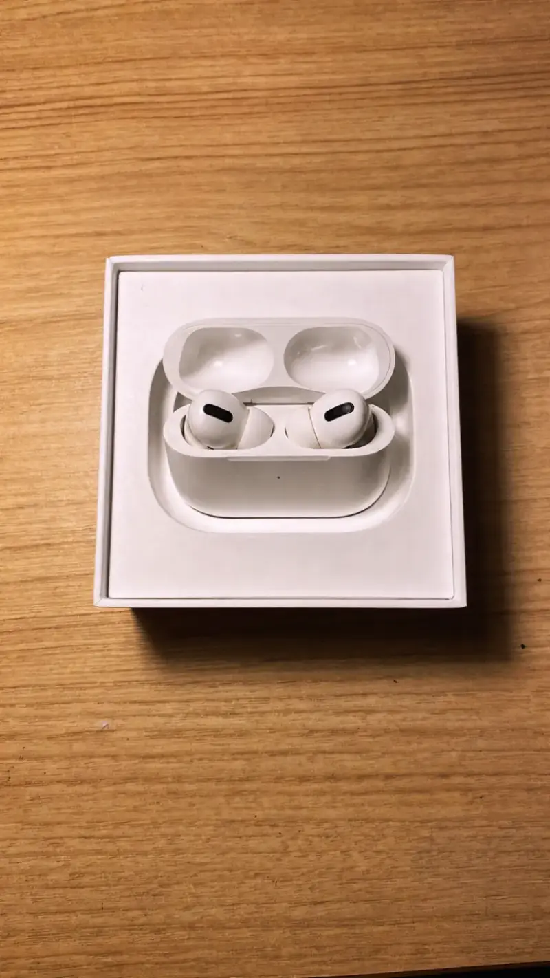 Apple AirPods Pro 1gen - 2