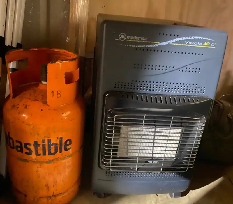 Estufa a gas Mademsa Vitrolo 40 CP - 2