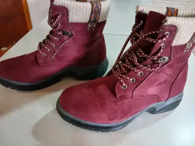 Botas de gamuza burdeos con forro térmico - miniatura 3