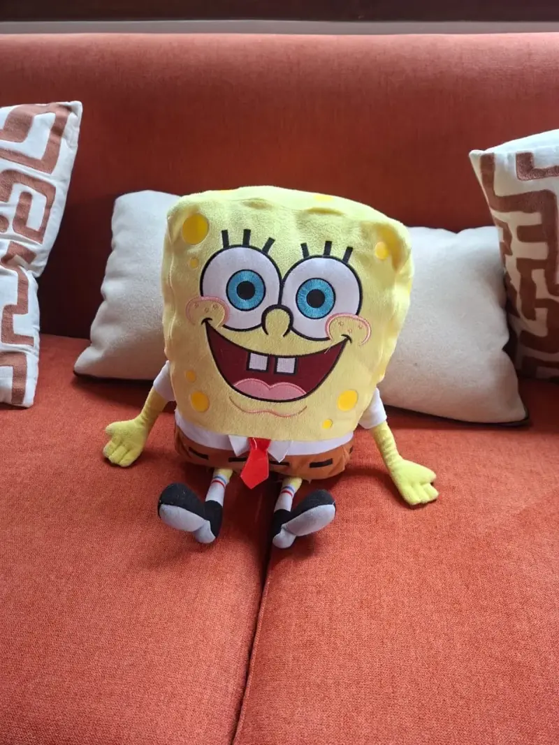 Peluche Bob Esponja Un Héroe Fuera del Agua - 1