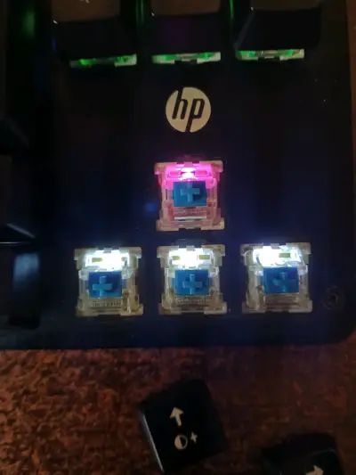 Teclado mecánico retroiluminado HP con blue switch - miniatura 2