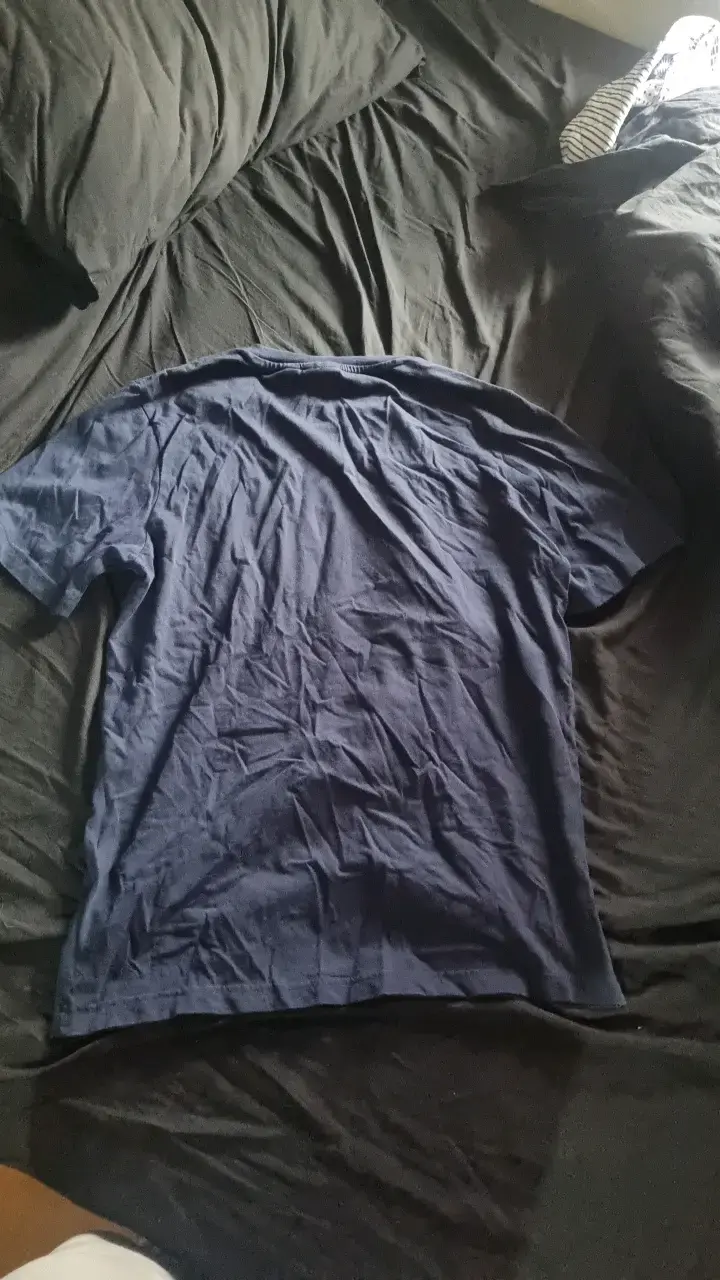 Polera Adidas azul con logo estampado - 2