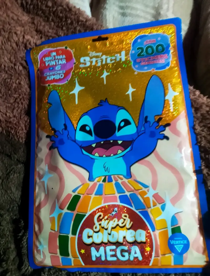Libro para colorear Disney Stitch con stickers