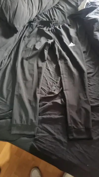 Conjunto deportivo Adidas bicolor para hombre - miniatura 3