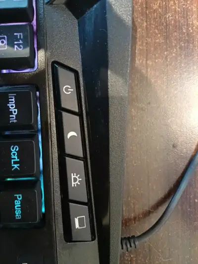 Kit de teclado y mouse gamer Redragon con pad - miniatura 2