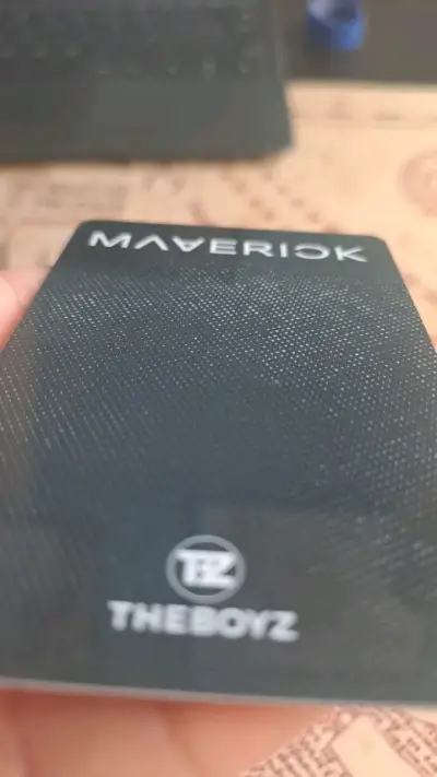 Photocard de The Boyz Maverick - miniatura 4