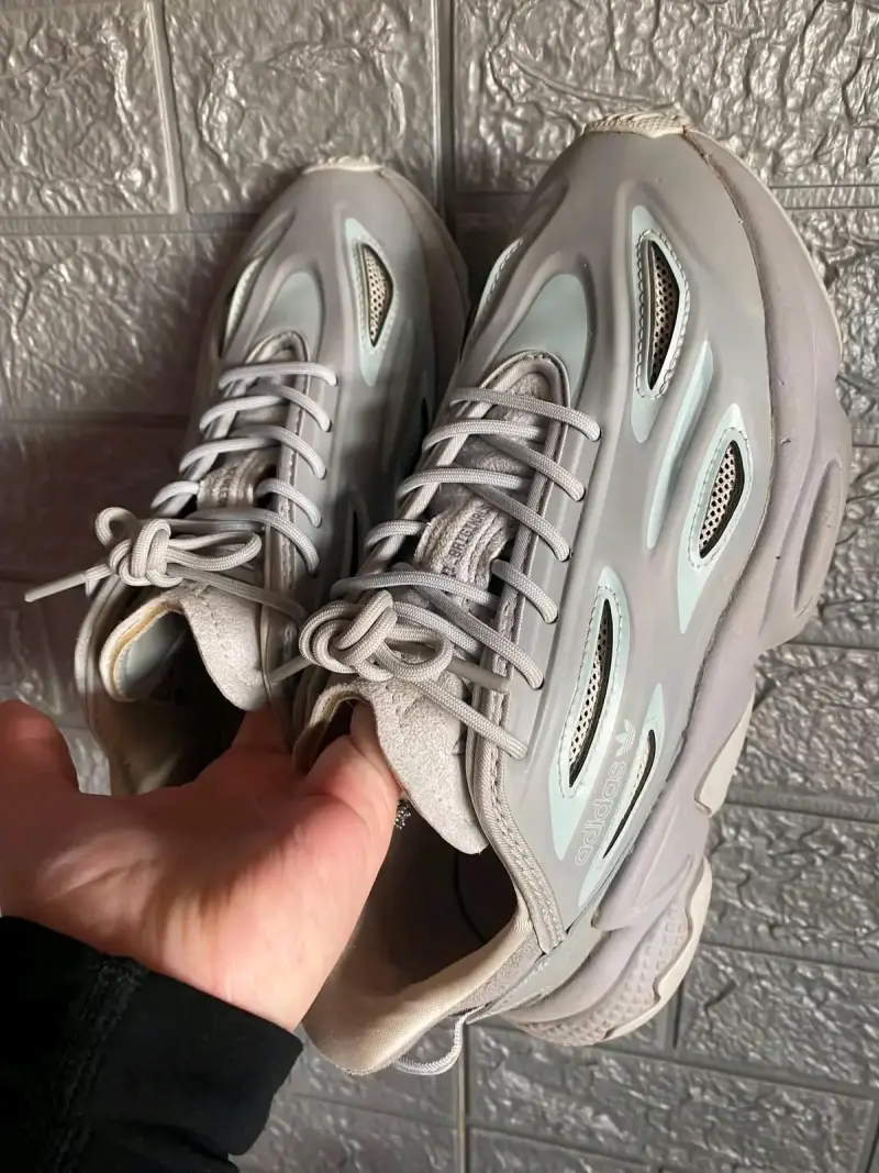 Zapatillas Adidas Ozweego 37