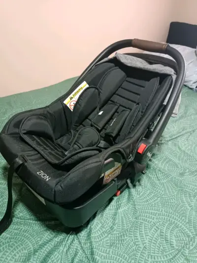 Silla de Auto para Bebé Infanti Zion Negra - miniatura 2