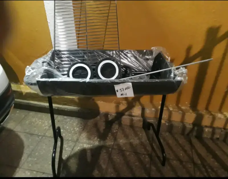 Parrilla portátil con ruedas para asados - 3