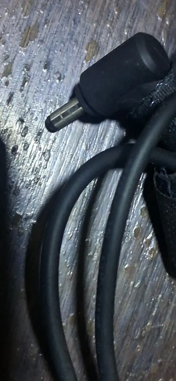 Cargador de laptop Lenovo 65W - 2
