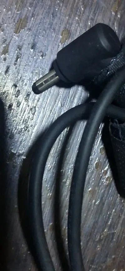Cargador de laptop Lenovo 65W - miniatura 2
