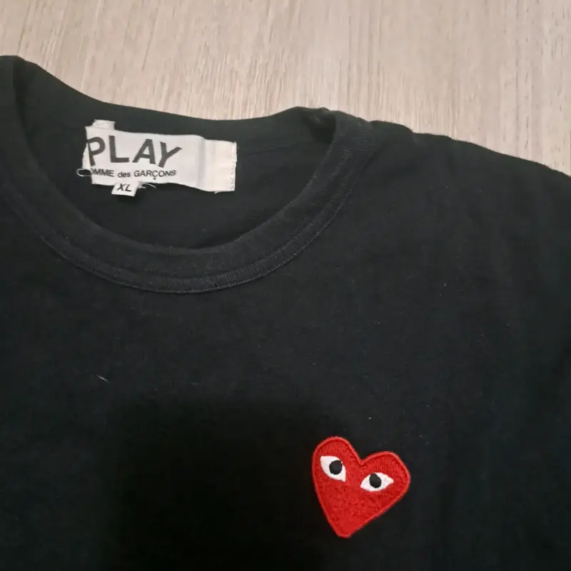 Comme des Garçons polera manga larga - 2