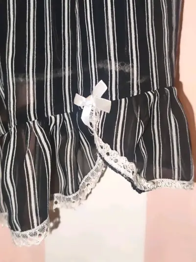 Camisón de rayas negro con encaje Apt. 9 - miniatura 3