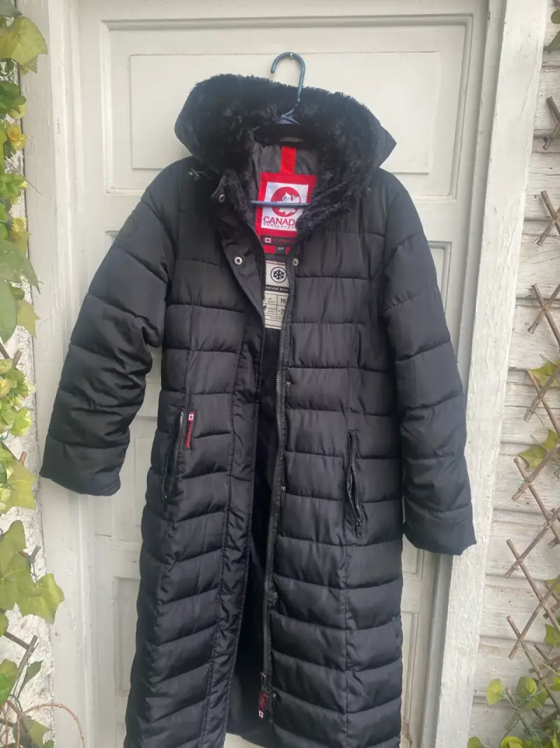 Abrigo largo negro con capucha Canada Weathergear - 2