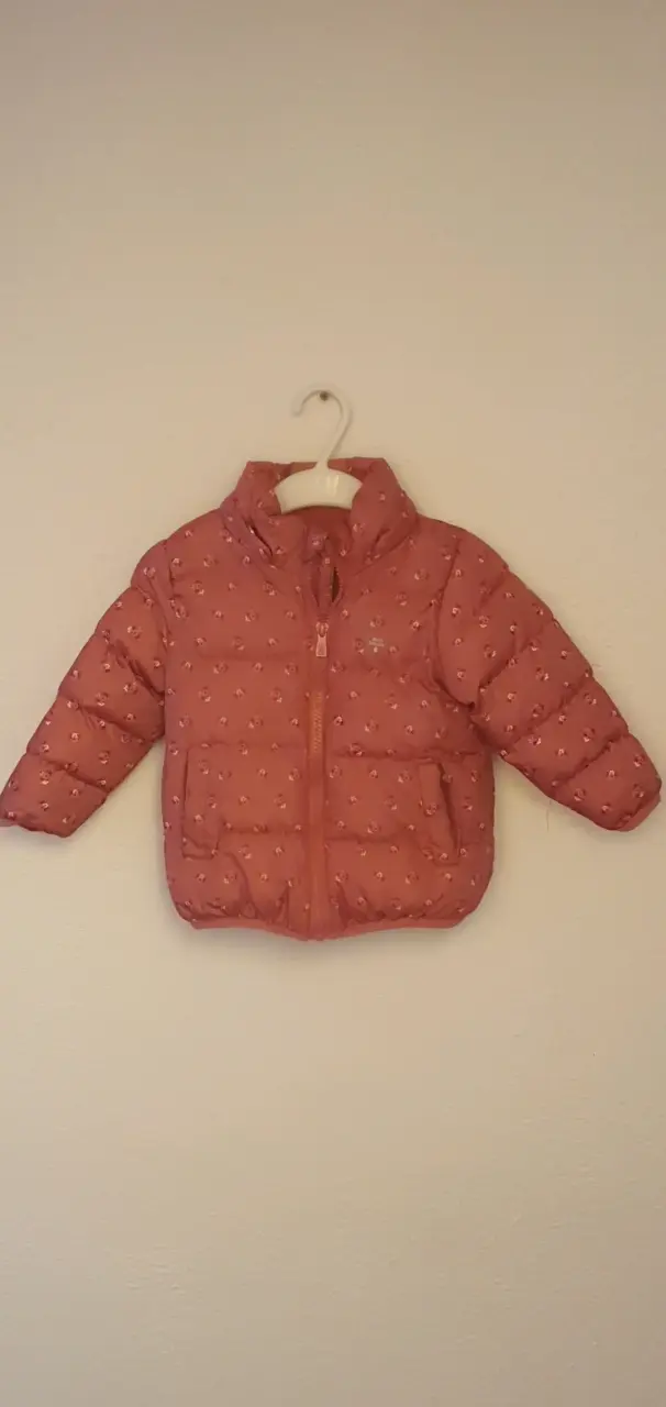 Chaqueta acolchada para niña color rosa