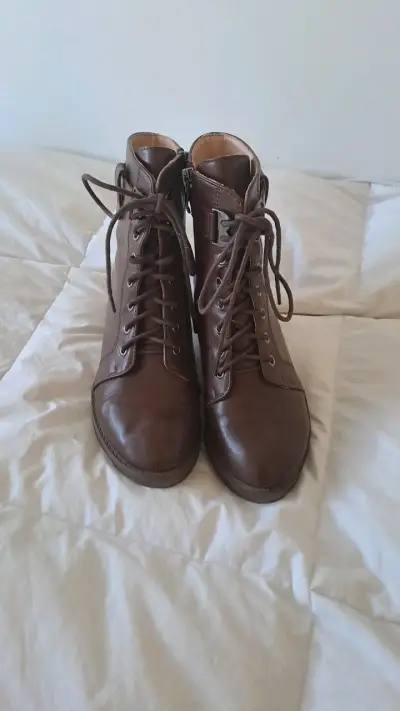 Botines de cuero marrón con cordones - miniatura 3