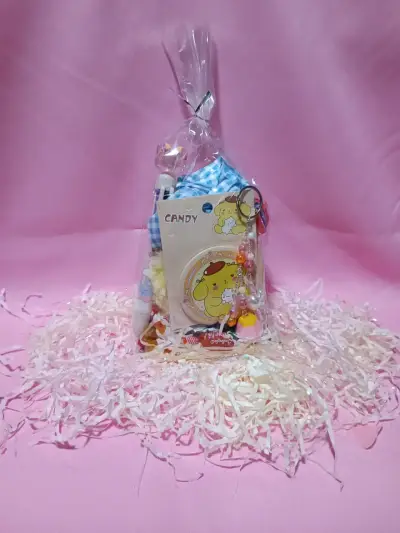 Set de Regalo Infantil con Peluche y Dulces - miniatura 2