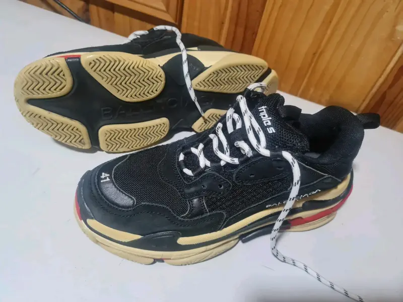 Zapatillas Balenciaga Triple S negras talla 41 - 2