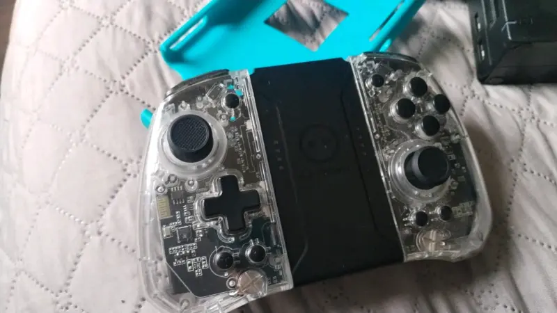 Nintendo Switch con accesorios - 4