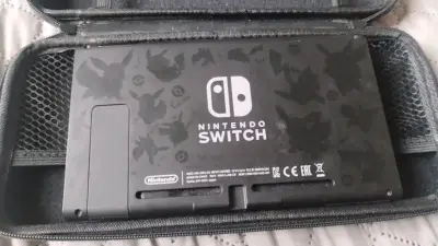 Nintendo Switch con accesorios - miniatura 5
