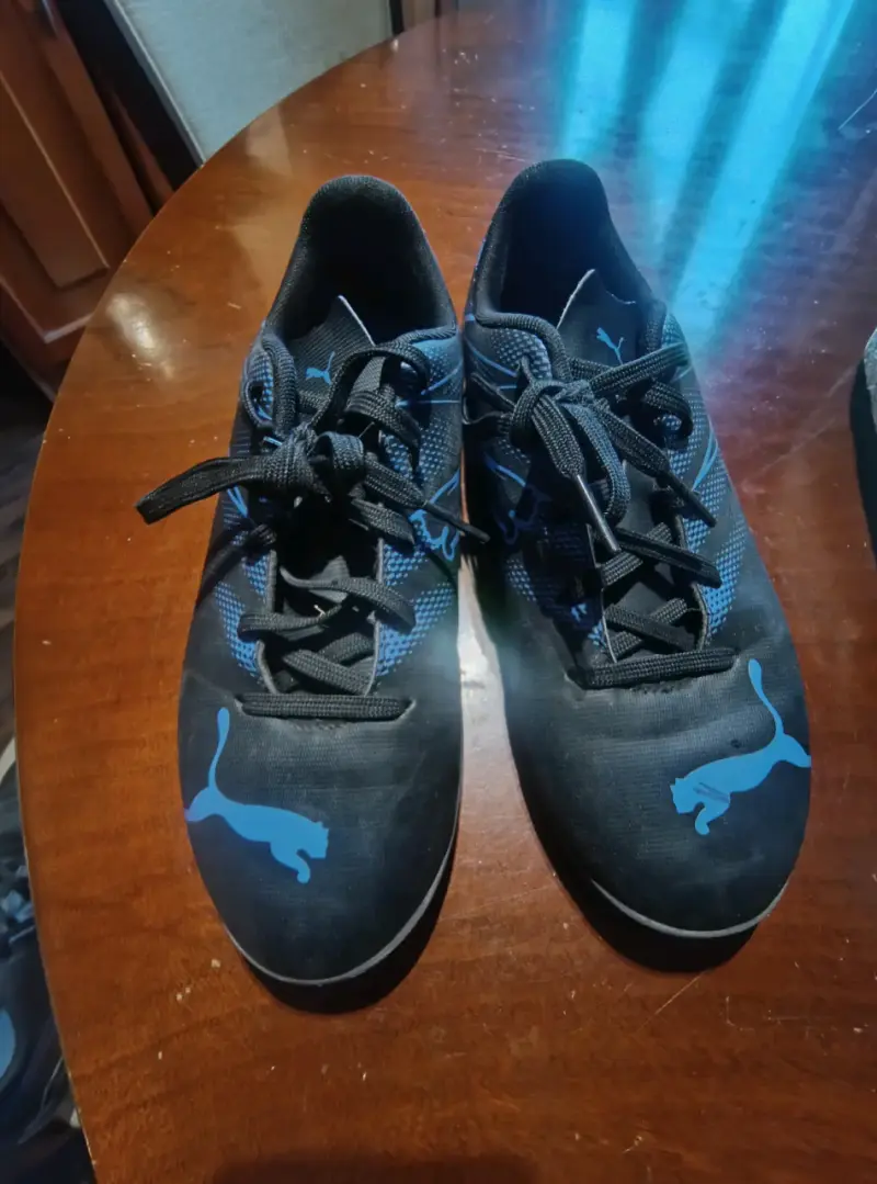 Zapatillas deportivas negras con detalles azules Puma - 2