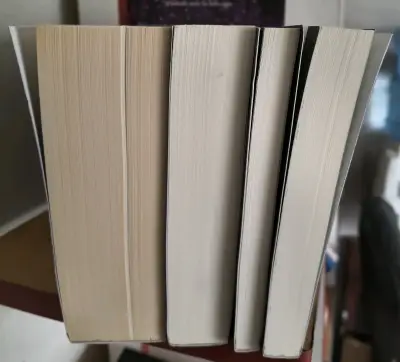 4 x Marissa Meyer - miniatura 3
