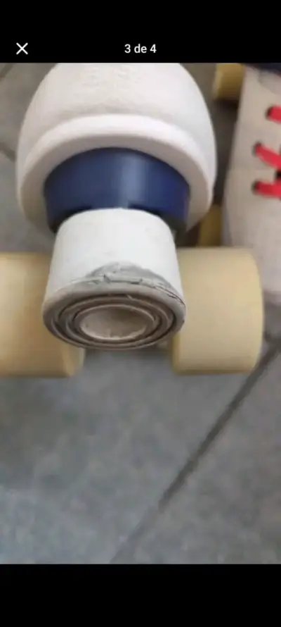 Patines de cuatro ruedas Oxelo blancos con cordones rojos - miniatura 4