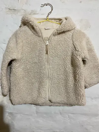 Chaqueta de bebé H&M con capucha beige - miniatura 1