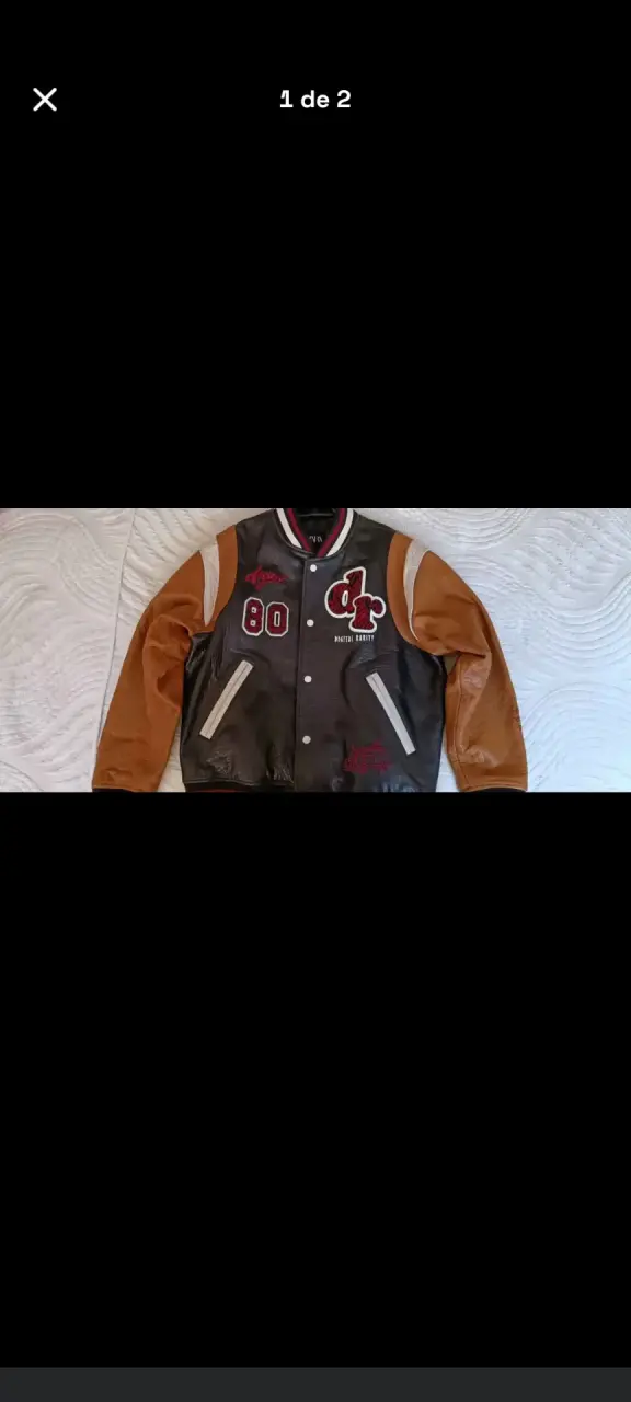 Chaqueta estilo varsity con parches y diseño único - 2