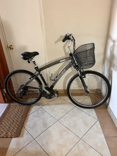 Bicicleta Trek Navigator 200 con canasto - miniatura 2