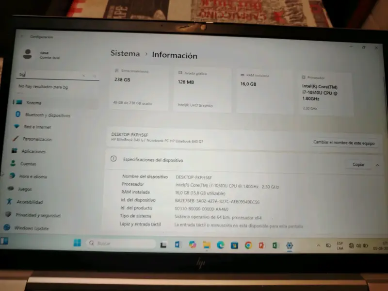 Laptop HP EliteBook con Intel Core i7 y 16GB RAM - 3