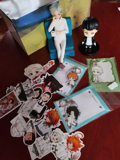 Set de figuras yakusoku no neverland - miniatura 1