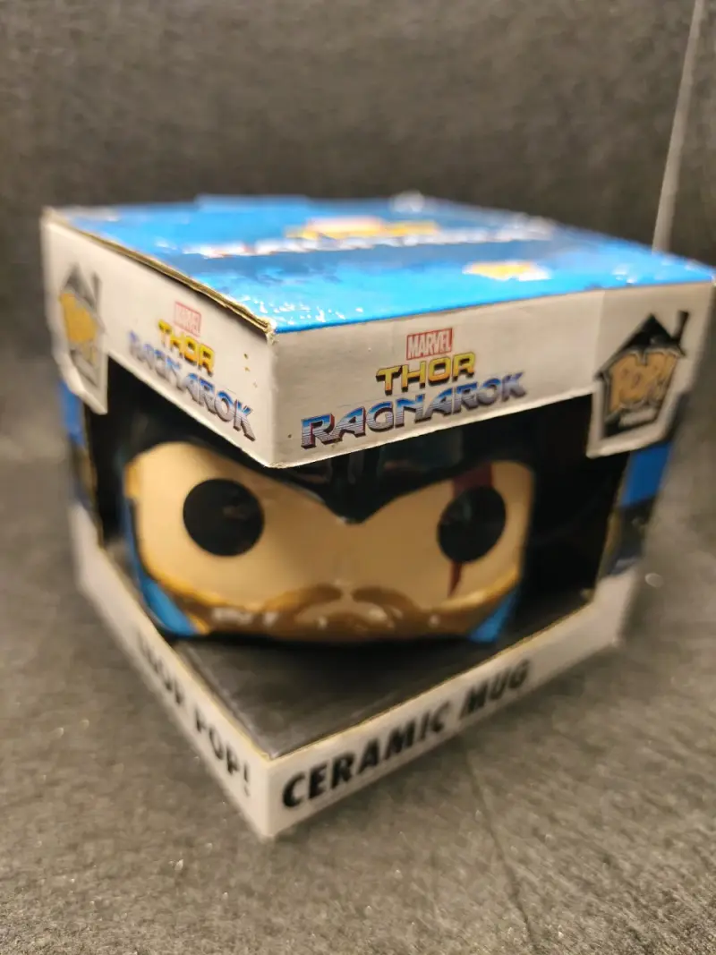 Taza de cerámica Thor Ragnarok Pop! Home - 2