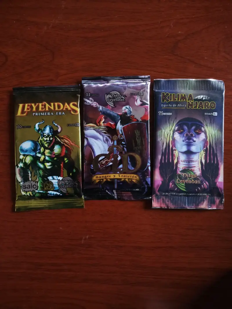 Colección de sobres de cartas Leyendas con caja Deck Box - 4